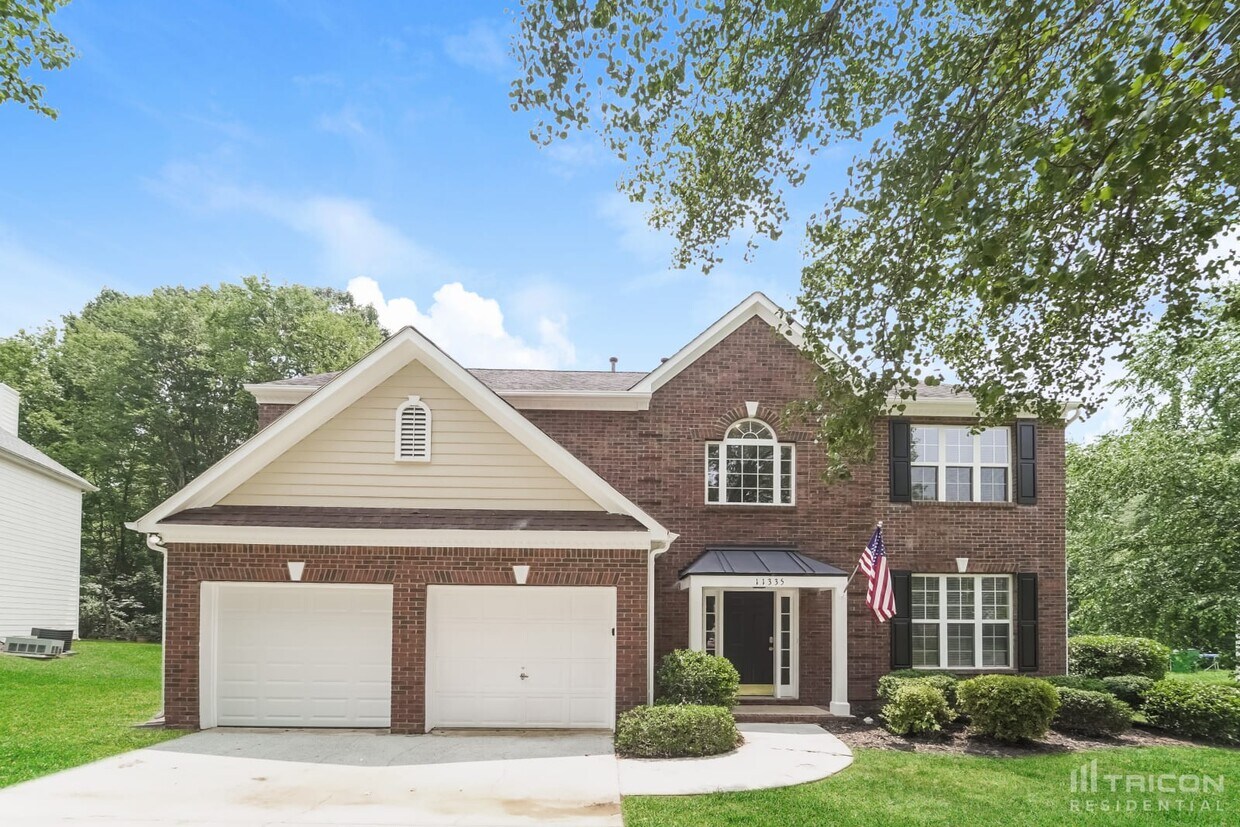 Primary Photo - 11335 Fox Hill Dr