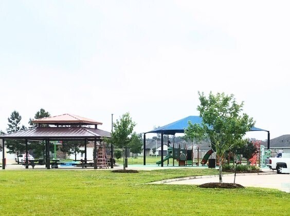Building Photo - 25392 Northpark Lake Dr