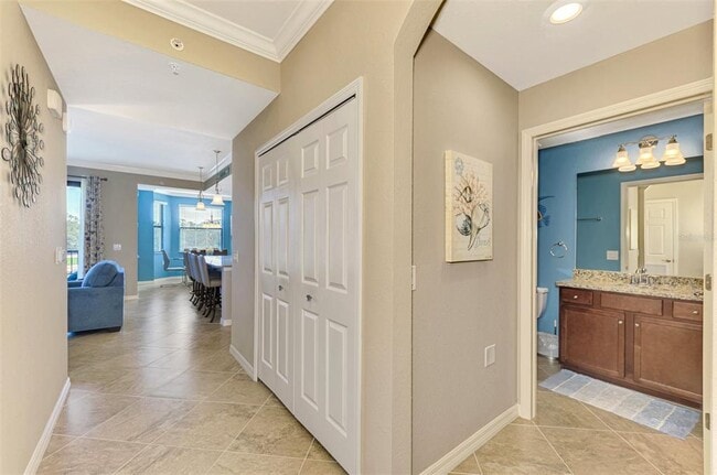 Building Photo - 17118 Vardon Ter