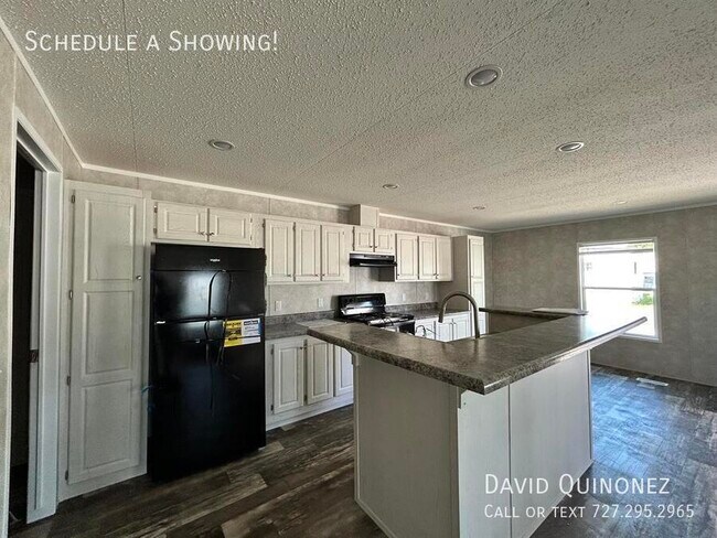 Foto del edificio - 4614 E Old Trail Rd