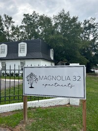 2604 Dauphin St