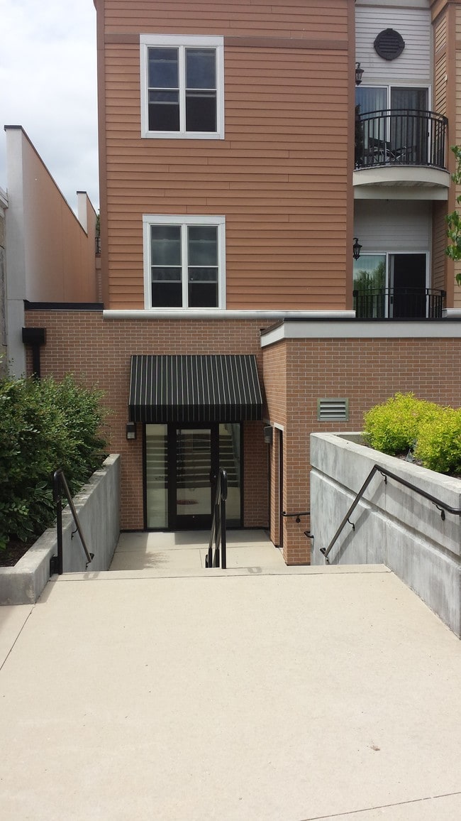 Rear View w/ Entrance - Darlington Heights Apartments