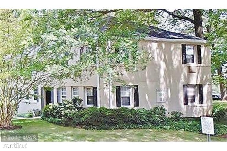 Primary Photo - 101 N George Mason Dr