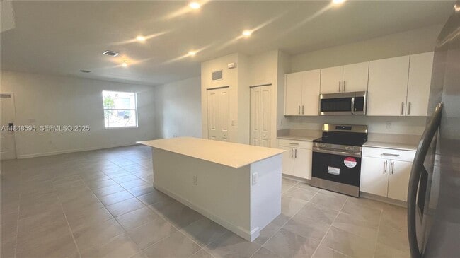 Foto del edificio - 1178 SE 2nd St