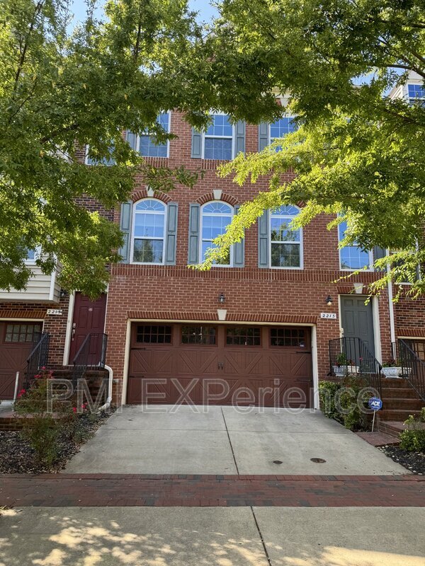 Foto principal - 2213 Congresbury Pl