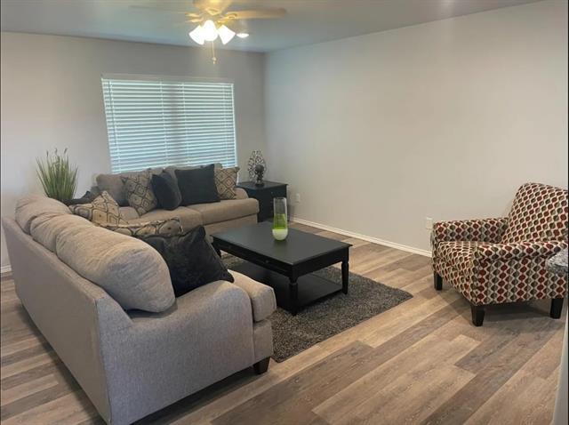 Foto del edificio - 8424 10th Pl