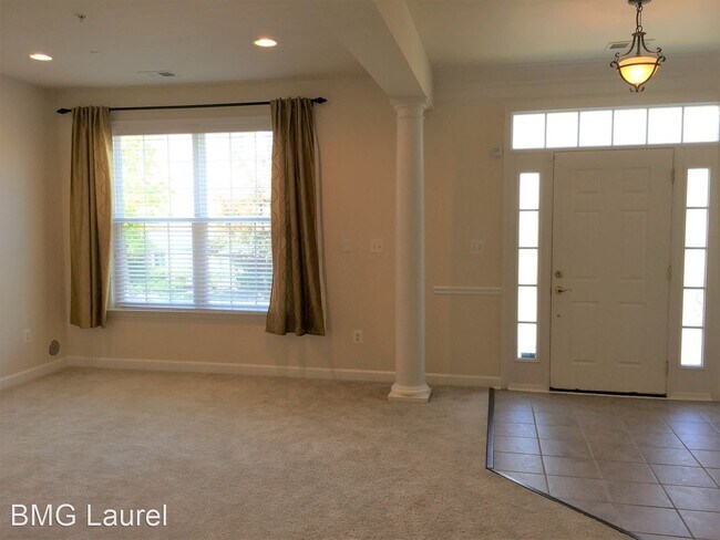 Foto del edificio - 3 br, 3.5 bath House - 642 Spectator Ave