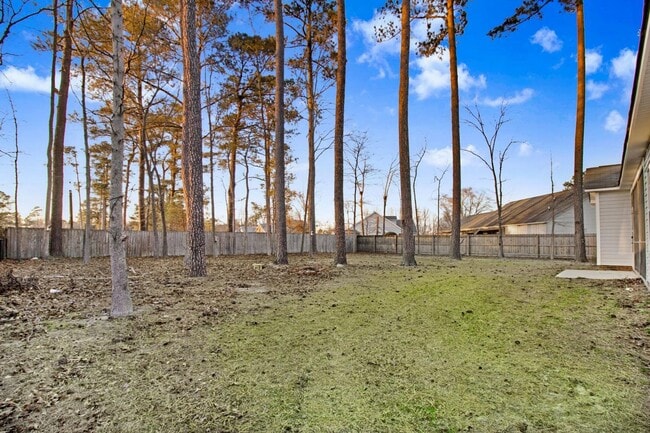 Building Photo - MUST SEE! Stunning 3 BR | 2 BA Home for Re...