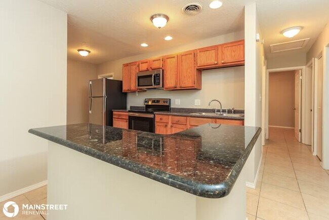 Foto del edificio - 1045 Golden Isle Dr, Mount Dora, FL 32757