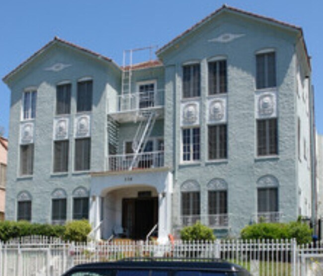 Foto del edificio - 238 S Berendo St