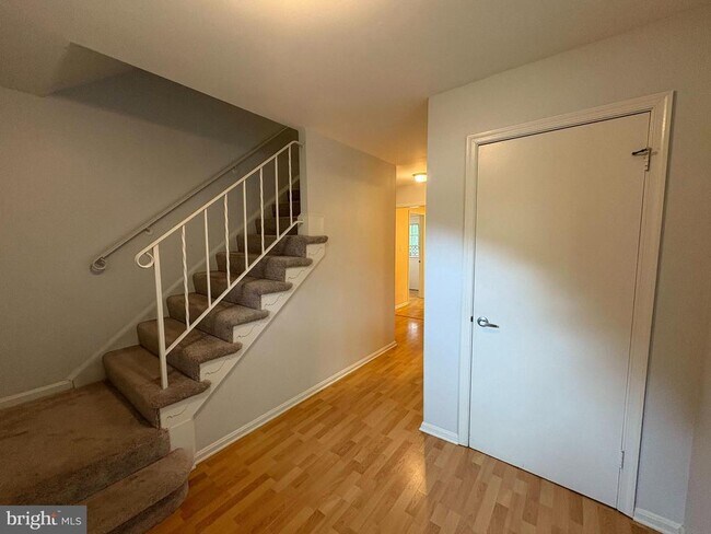 Building Photo - 5301 New Church Ct
