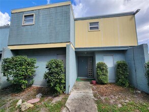 Building Photo - 719 SW 75th St