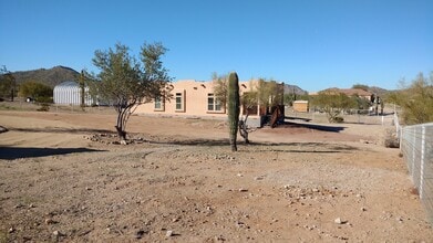 Building Photo - 4366 W Silverdale Rd