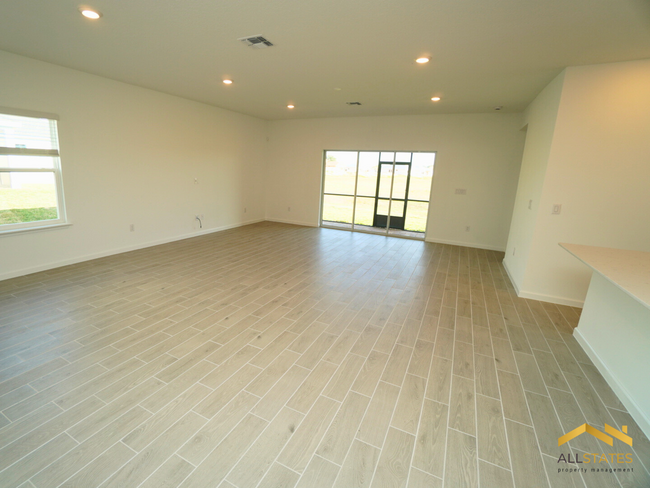 Building Photo - 1779 NW 44th Ct Rd