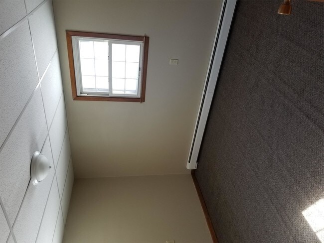 205 1st Ave Sw Unit 2 Pocahontas Ia 50574 Apartment For Rent In Pocahontas Ia Apartments Com