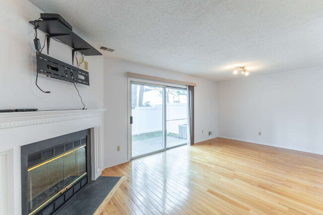 Foto del edificio - Welcome to your new home in the heart of T...