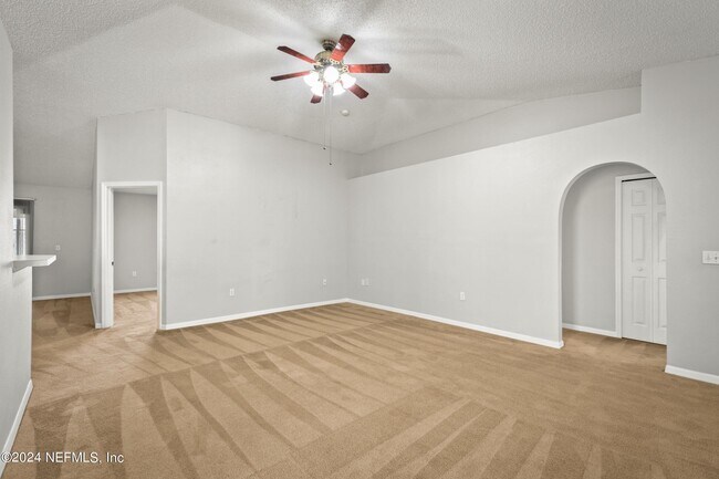 Foto del edificio - 2622 Sunrise Ridge Ln