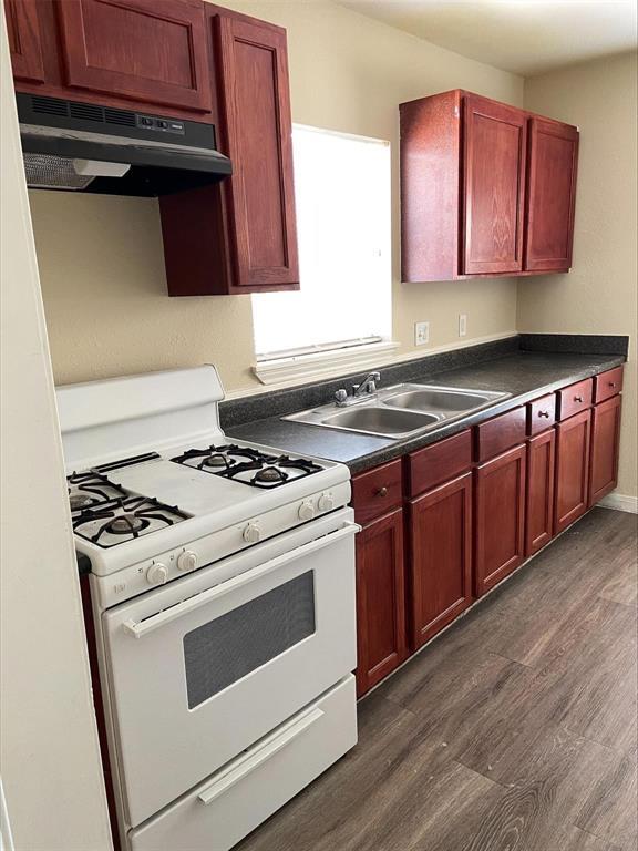 Foto del edificio - 7012 Sherman St