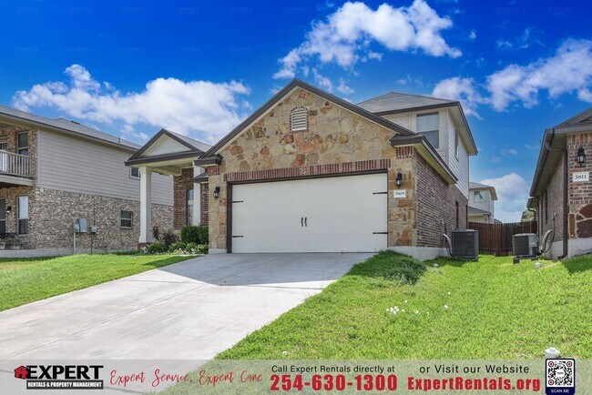 Foto del edificio - 5805 Stonehaven Dr