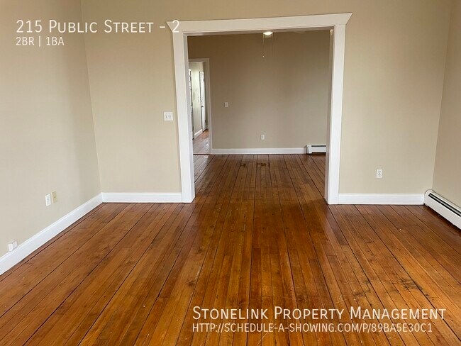 Building Photo - 215 Public St