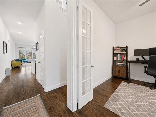 Foto del edificio - 16601 Highland Dr