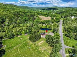 Building Photo - 72 New Milford Turnpike