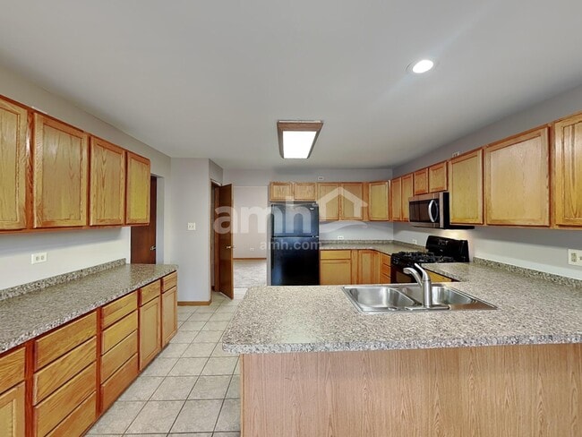 Building Photo - 1113 Geneva St