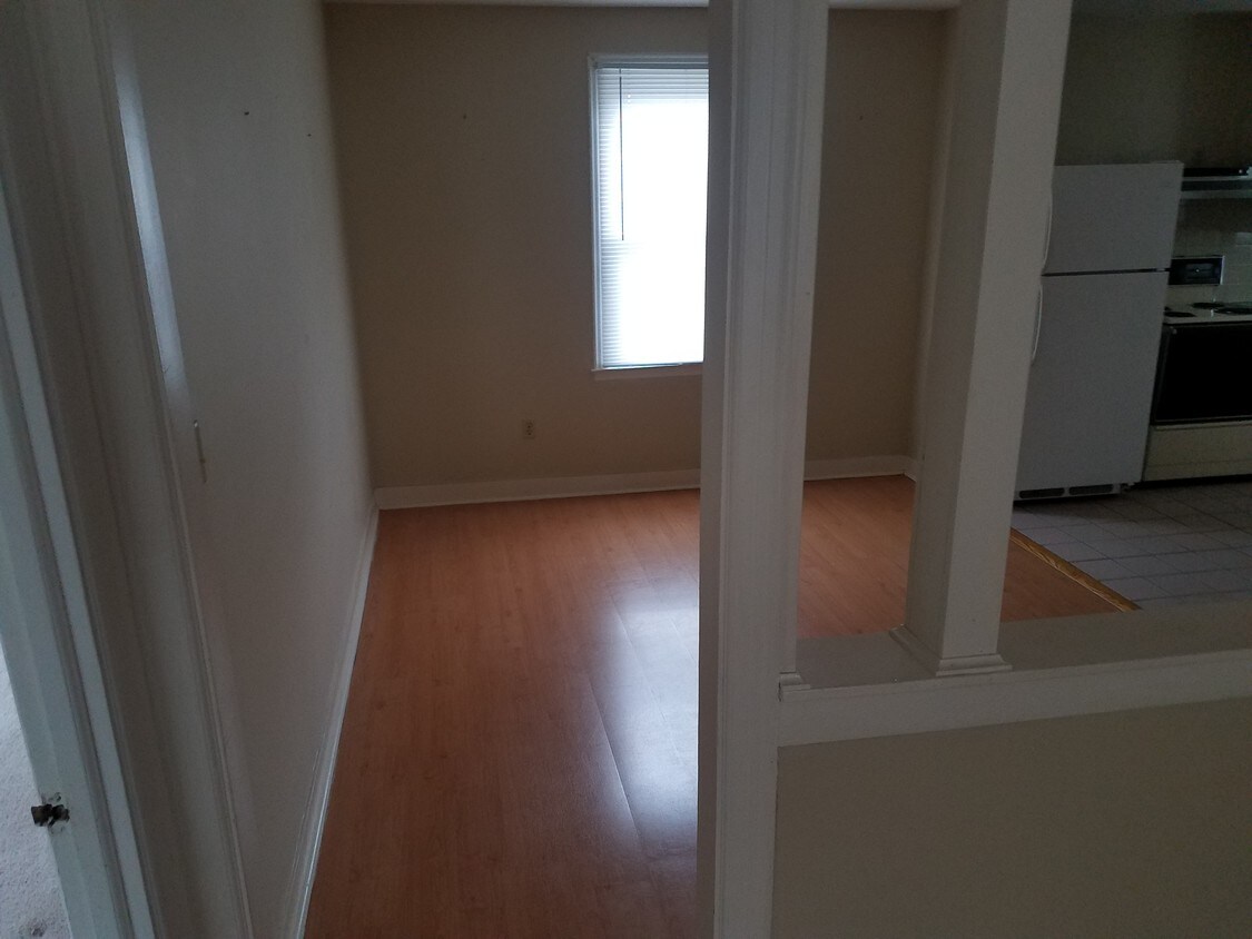 Dining Room - 1161 County St