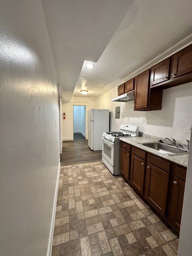 kitchen - 5434 4th St NW