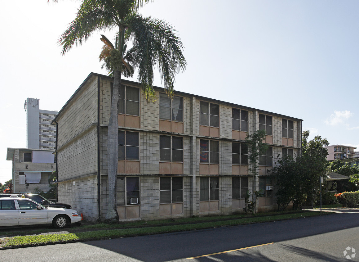 Primary Photo - 1737 Makiki St