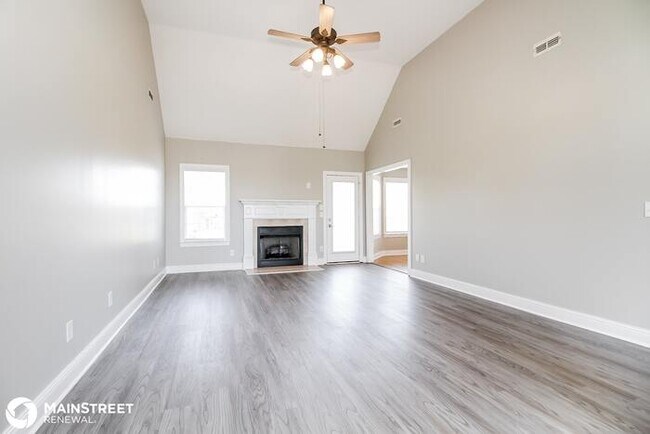 Building Photo - 327 Sayre Ln, Murfreesboro, TN 37127
