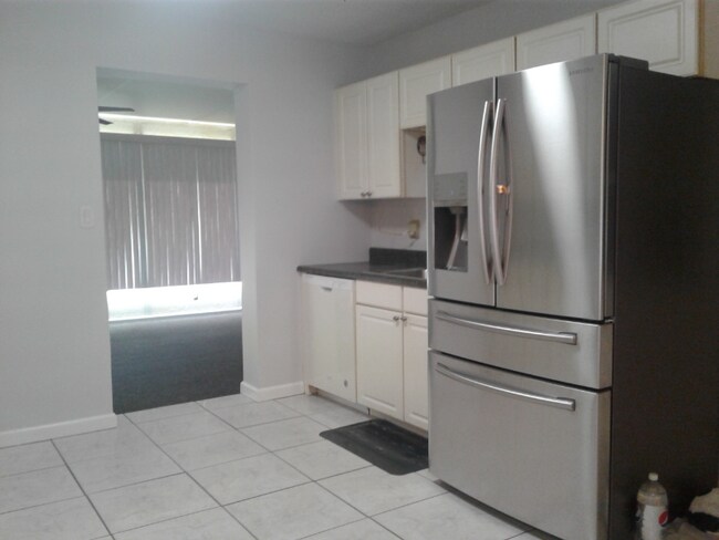Foto del edificio - 9006 Richwood Ln