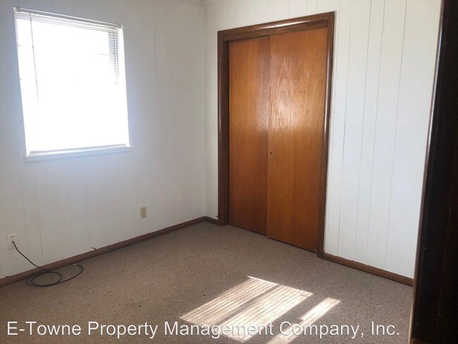 Building Photo - 3 br, 1 bath House - 1813 E Park