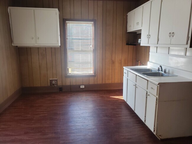 Foto del edificio - 31 Perry Ave