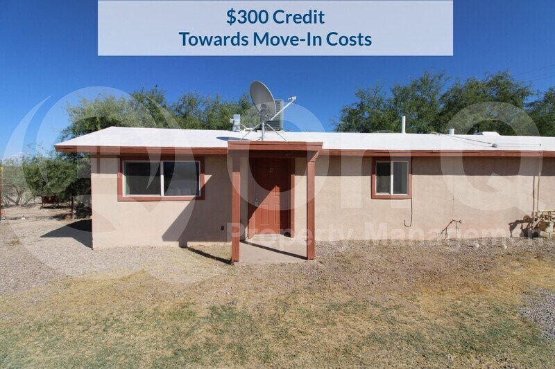 Primary Photo - 10473 S Nogales Hwy