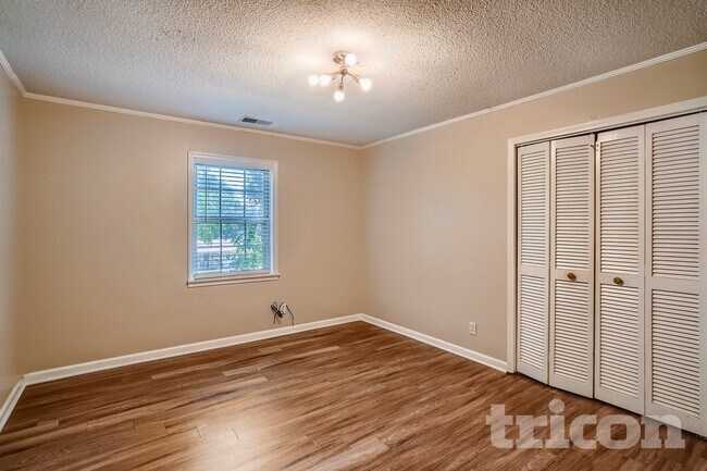 Foto del edificio - 114 Grassdale Rd