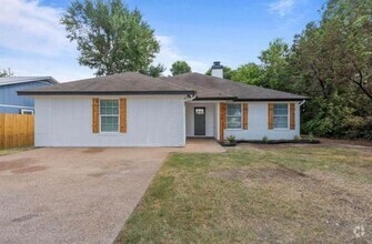 Building Photo - 6748 Logue Ln