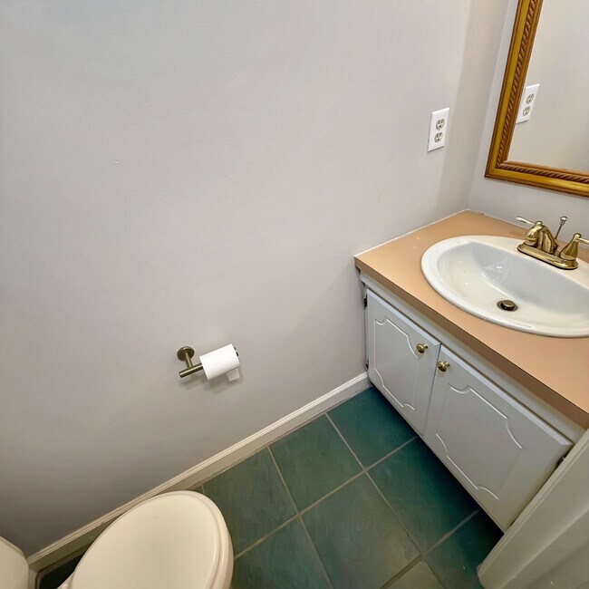 Building Photo - 1849 Quail Ridge Rd