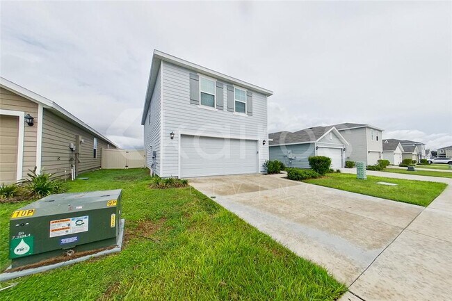 Building Photo - 4451 SW 85 Ln