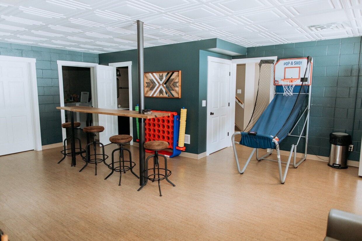 Primary Photo - 23120 Bates Rd