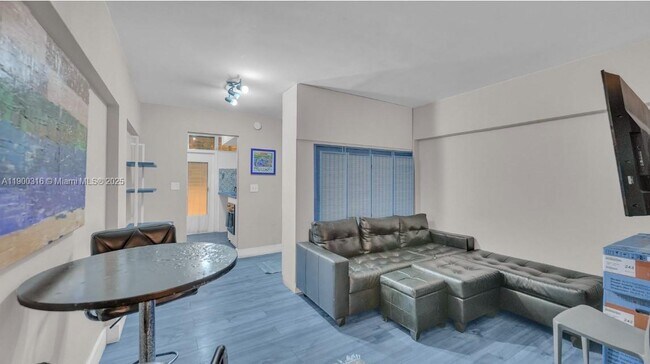 Foto del edificio - 1400 Pennsylvania Ave