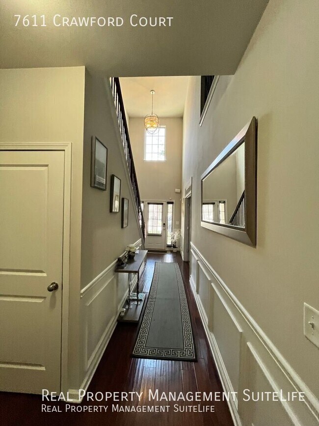 Foto del edificio - 7611 Crawford Ct