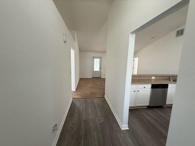 Foto del edificio - 1703 Sail Ct