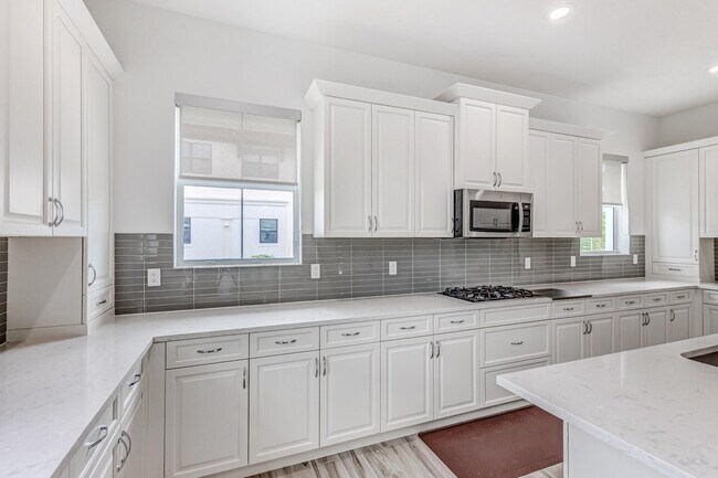 Building Photo - 4126 Faraday Wy