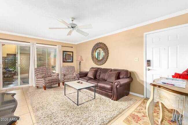 Foto del edificio - 3600 Hayden Rd