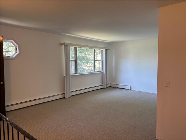 Foto del edificio - 60 McLoughlin St