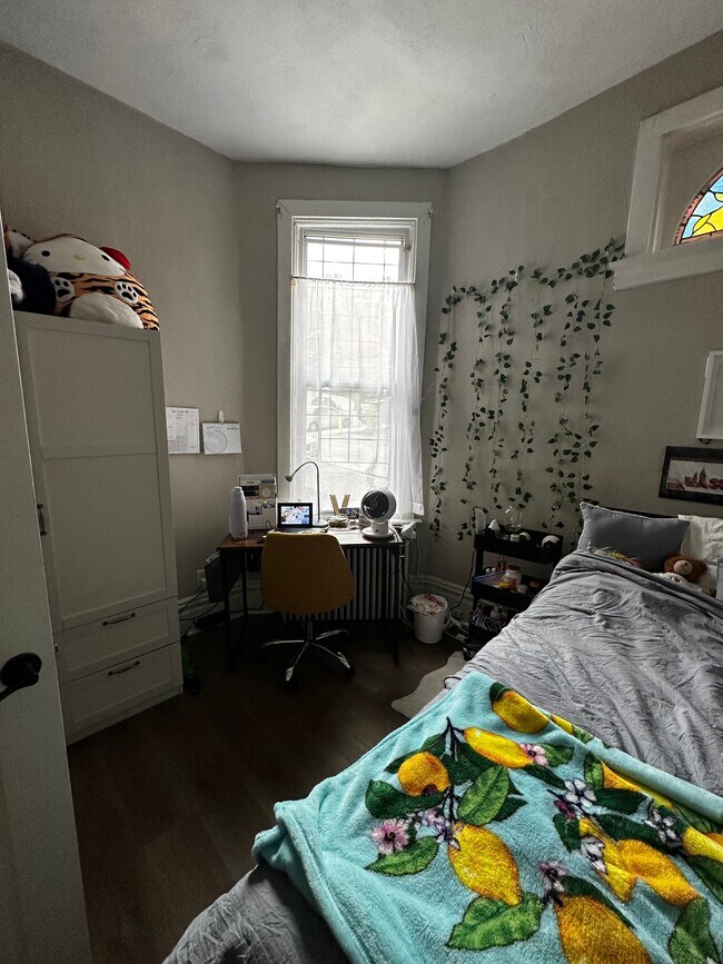Foto del edificio - 286 N Bellefield Ave