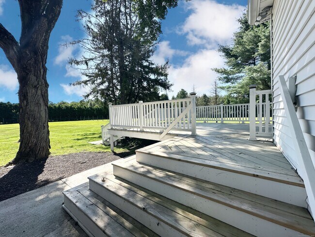 Foto del edificio - 2174 Durham Rd