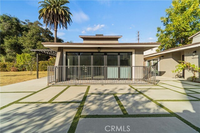 Foto del edificio - 4536 Maycrest Ave