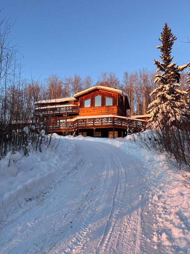 830 Redpoll Ln, Fairbanks, AK 99712 House Rental in Fairbanks, AK